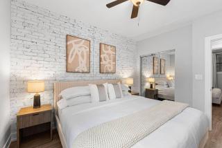 Rogers Park Retreat 3BR +Parking Near Evanston - Apartment - 4