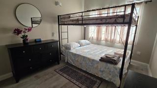 Cedar Grove 4BR Hillview Retreat - 4