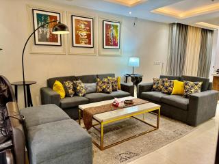 GoldCrest- 2BHK Massage chair - 8