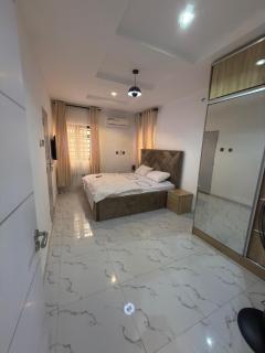 Oak Serviced Apartment-New Bodija - 2