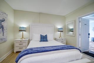 1/2 Mi to Ocean! 'Coastal Charm' Private Suite - 5