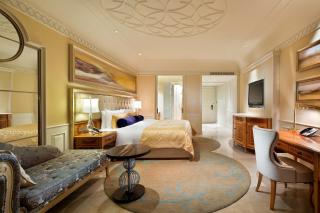Crowne Plaza Resort Sanya Bay by IHG - 1