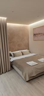 The Avenue - 3
