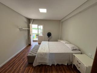 Casa em Santa Teresa - Espaço, elegância e conforto - 1