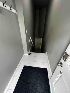 3-BR Private Suite Extended Stays in Ingersoll - 2