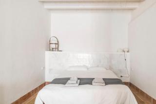 Romantic Stay in Grand Setting - 6