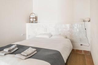 Romantic Stay in Grand Setting - 5