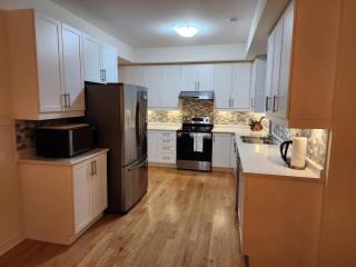 Luxury Entertainment Townhome 3 Bedrooms - 7