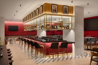 Crowne Plaza Manhattan Times Square by IHG - 9