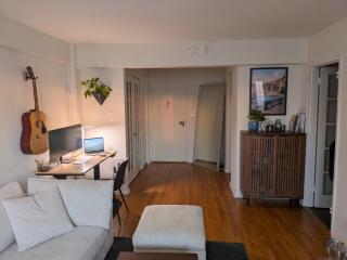 Lavish Columbus Circle Apartment by Central Park & Times Square - 9