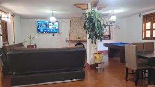 LA CASA DE DOÑA EMMA - 4