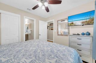 Shelly Sands HeatedPool & HotTub Private Beach - 2