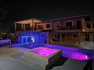 Marryat Escape Spacious 4 Bedroom Retreat with Pool & Views - 7