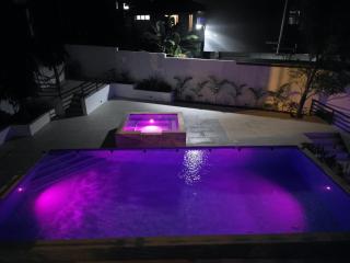 Marryat Escape Spacious 4 Bedroom Retreat with Pool & Views - 8