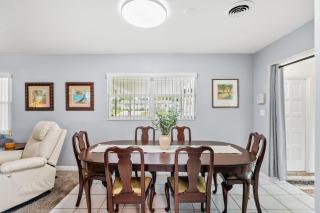 2416 Dunbar Avenue - 1