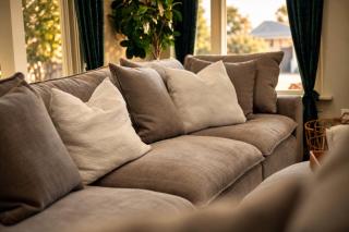 Moody Modern I 2 King Bed En-Suites l 30 day - Albany - 1