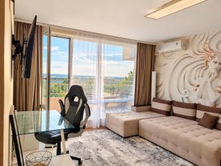 Apartment in a Resort with 6 Pools, Top Floor, Stunning Sunset View - 0