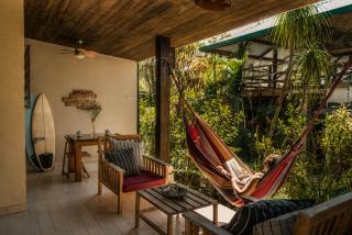 Nautilus Surf & Yoga Villas Santa Teresa - 7