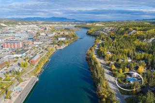 Whitehorse Home on the River - 8
