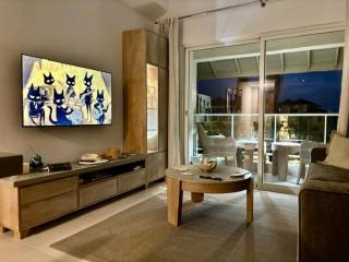 Brand new penthouse condo in resort style complex - 8