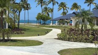Brand new penthouse condo in resort style complex - 1