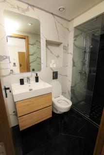 Large living room, balcony, fiber optic, parking, spacious bedroom - 5