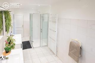 ORBIS - "Les Terrasses de Générac" - Villa 6-8 personnes - Jardin - WiFi - 10 min Nîmes - 5