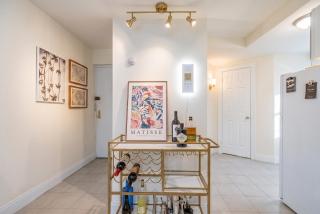 Chic One Bedroom Retreat in Downtown Manhattan - 3