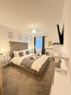 Ivory Apartments 02 - 0