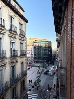Boutique flat between Gran Via and Chueca central Madrid - 6