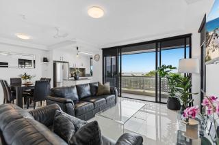 Esplanade Views at Northshore Tower - 0