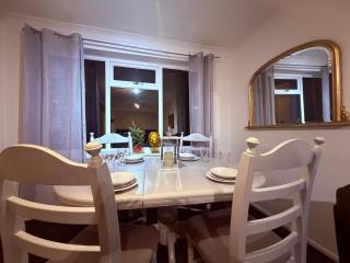 Rose House - 0