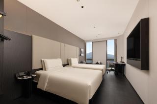 Atour Hotel Shenzhen Futian Zhuoyuehui - 3