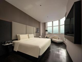 Atour Hotel Ganghui New World Huicheng District - 1