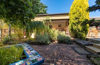 Greytown Shy Studio - 1