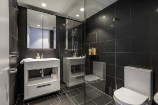 Kingston Foreshore Island - Waterfront luxury - Hosted by Canstay - 2