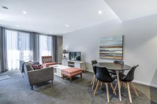 Kingston Foreshore Island - Waterfront luxury - Hosted by Canstay - 0