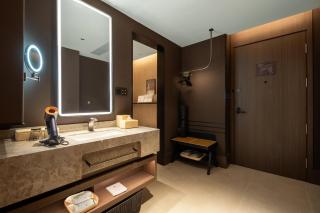 Atour Jianye Hotel Sayram Lake Scenic Area Visitor Center - 8
