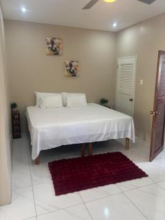 Paradise Cove Suite - 5
