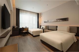 Atour Jianye Hotel Sayram Lake Scenic Area Visitor Center - 4