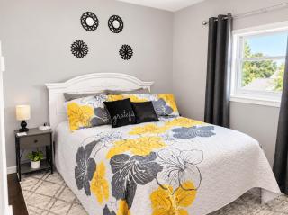 Mitten Escape Apartment-Dog/Boyne/Petoskey/Skiing - 7
