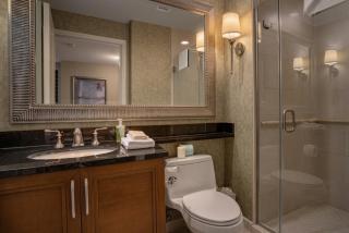 32nd Floor 1BR Suite, City View Balcony, No Resort Fee - 3