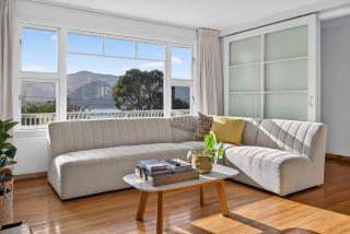 The Lavender House - Harbour Views & Coastal Charm - 7