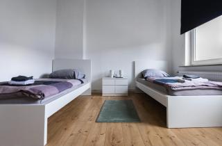 Monteur- & Ferienwohnung Lutherstraße I 2 Schlafzimmer, 5 Betten, WLAN & Waschmaschine - 9