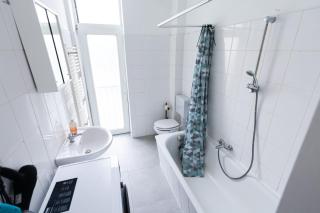 Monteur- & Ferienwohnung Lutherstraße I 2 Schlafzimmer, 5 Betten, WLAN & Waschmaschine - 2