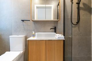Brad37 2-Storey Lumiere Townhouse with Private Courtyard - 3