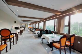 Injoy International Hotel - 6