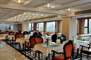 Injoy International Hotel - 9