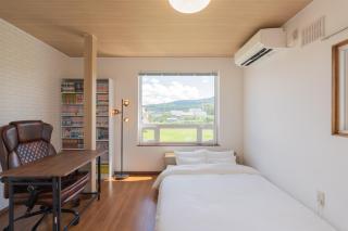 Yoichi Niki Retreat - 0