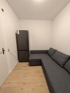 Monteur- & Ferienwohnung Gnesener Straße I Erdgeschoss, 2 Schlafzimmer & Garten - 4